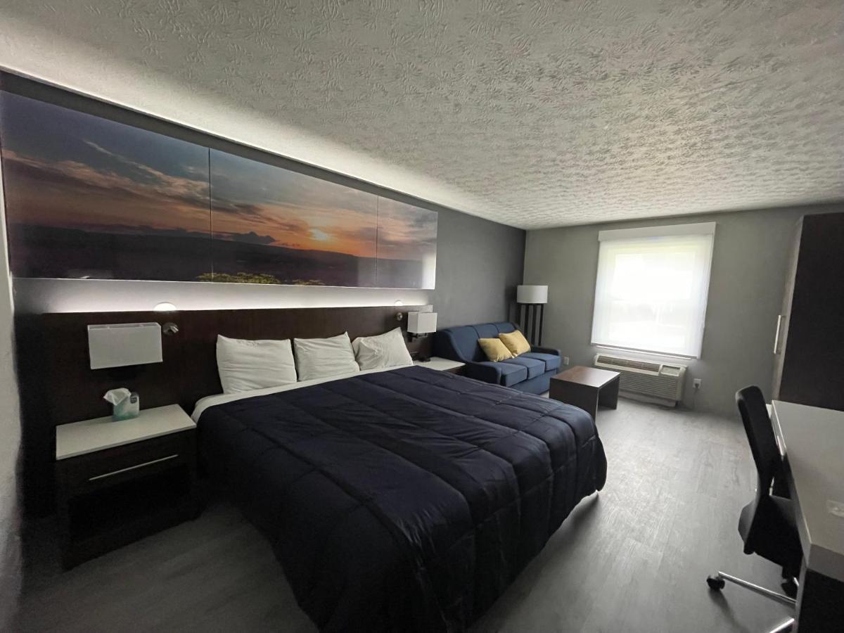 Luxor Inn & Suites, A Travelodge By Wyndham Елкінс Екстер'єр фото